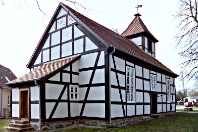Linow Dorfkirche